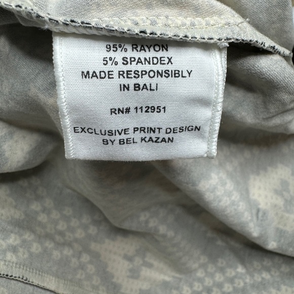 Bel Kazan (Anthropology) geometric design black and beige size L - Picture 10 of 10